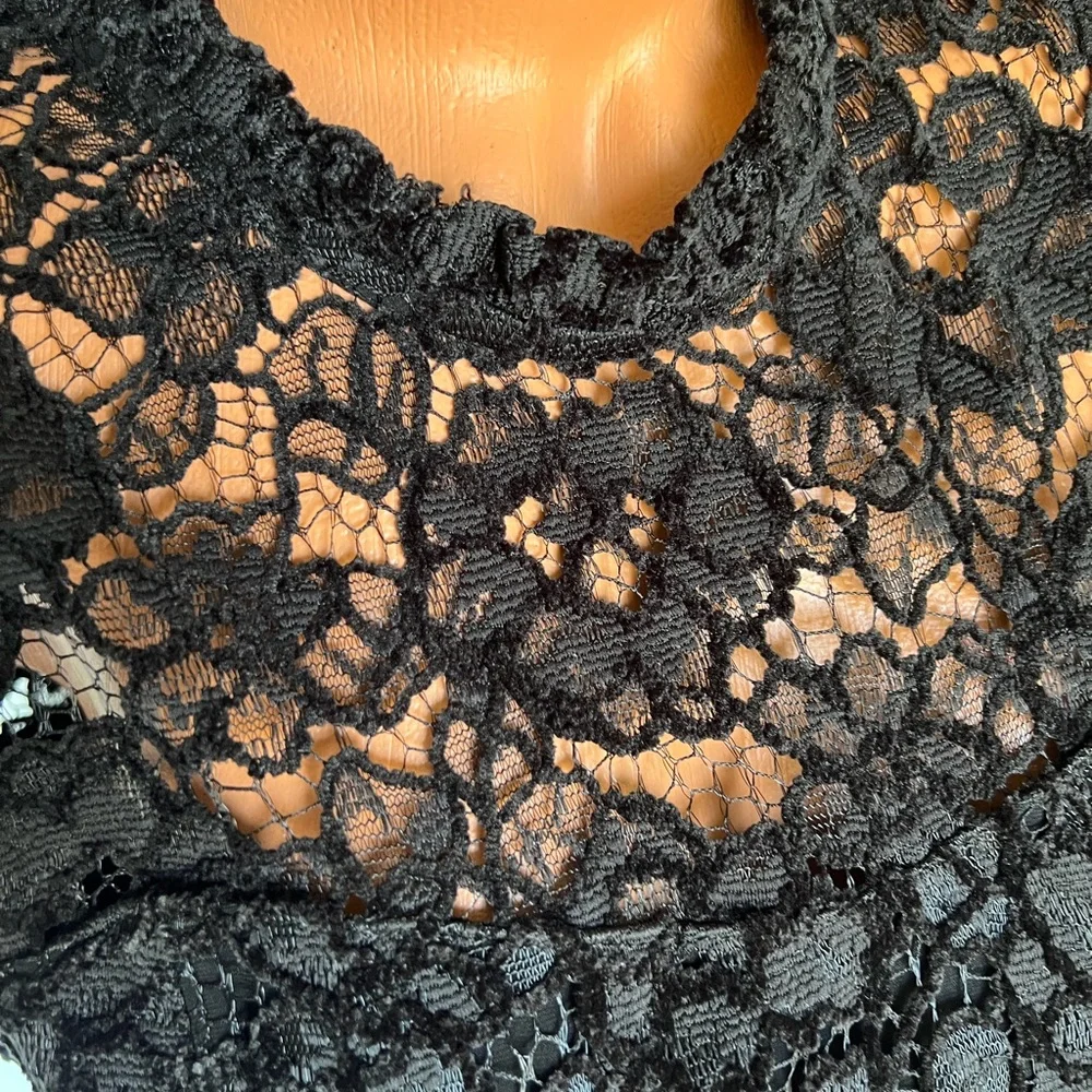 NWT White House Black Market Shirt Women Lace Sz 10 - Picture 6 of 11